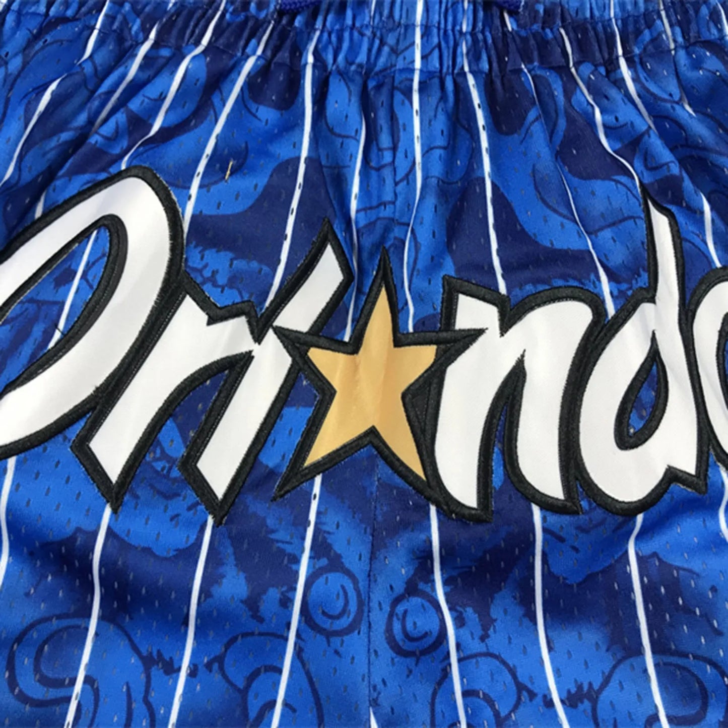 2025 Retro Embroidered Basketball Shorts Men High-Waisted Gym Cropped Shorts - Athletic Streetwear Training Sportswear